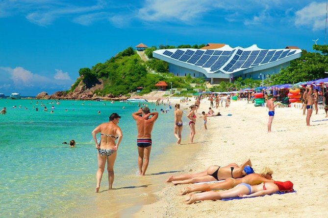 Coral Island Half-day Trip from Pattaya with Lunch - Arrival Rhythm: What a Tawaen Beach Stop Feels Like