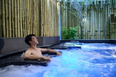 Pattaya: All-Day Pass to Let's relax Spa And Onsen - Entering the bathing area: what you can wear and what to bring