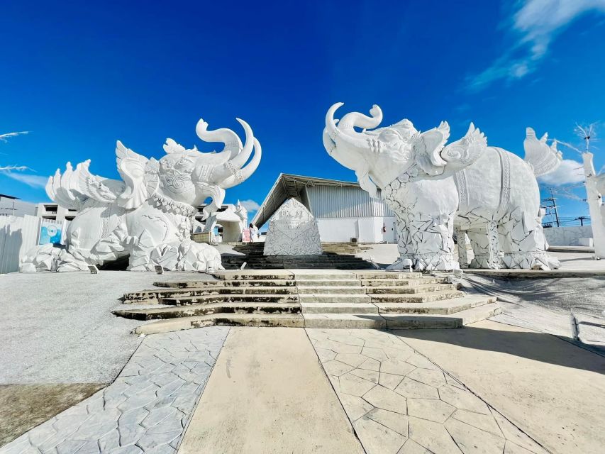 Pattaya: Frost Magical Ice of Siam Entry Ticket - Stepping into a Pattaya ice park built on Thai myths