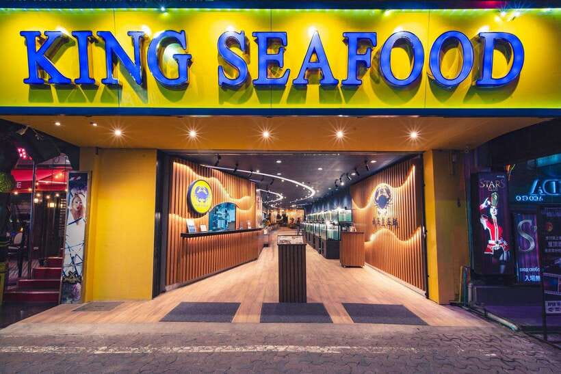 Pattaya: King Seafood Buffet Package - Price and Value at Around $33: Is It a Good Deal?