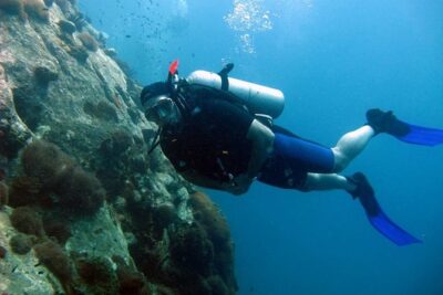 Pattaya PADI Scuba Diving Two Exciting Try Dives with PADI Instructor in Pattaya - Pickup, paperwork, and the boat ride to the islands