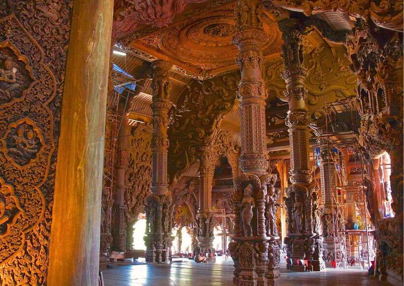 Pattaya: Sanctuary of Truth Admission with Guided Tour - Should You Book This Sanctuary of Truth Guided Entry?