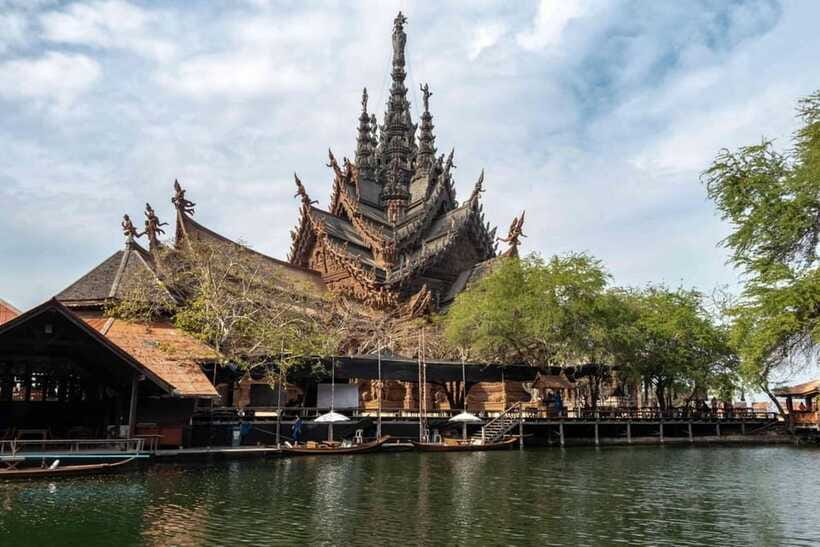 Pattaya: The Sanctuary of Truth Entry Ticket with Transfer - Clothing rules and comfort tips for a smooth visit