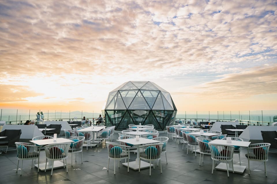 Pattaya: The Sky 32 at Grande CentrePoint Hotel - Who should book The Sky 32