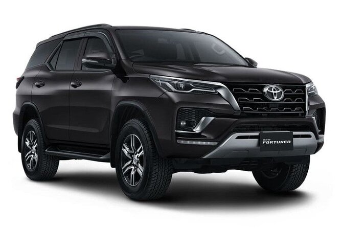 Pattaya to Suvarnabhumi 24 hour Private Airport Transfer Service - What the ride experience feels like: comfort, smooth driving, and luggage help