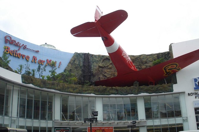 Ripley's Believe It Or Not! Museum at Pattaya Admission Ticket (SHA Plus) - Haunted attractions, the mirror maze, laser challenge, and the 12D punch