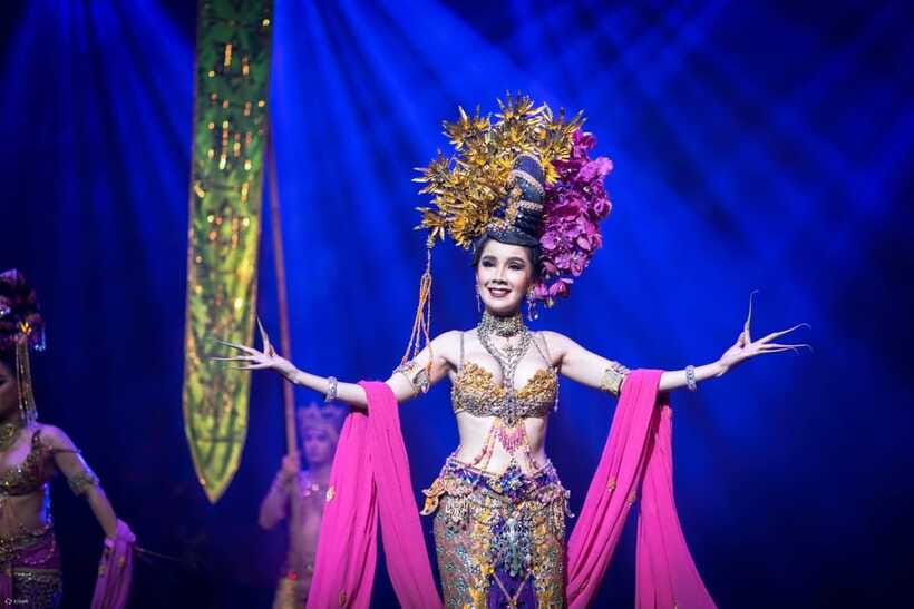 Thailand: Alcazar Cabaret Show VIP Ticket - Choosing between 5:00, 6:30, and 8:00 PM